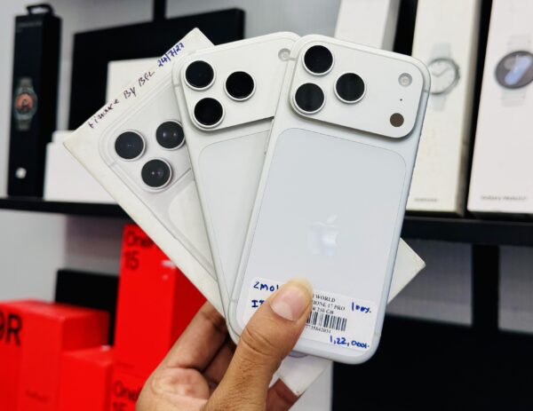 IPHONE 17 PRO - 256 GB